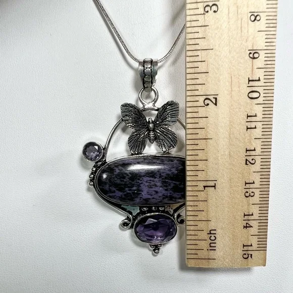 Charoite 925 🦋 Butterfly Gemstone Pendant - Picture 4 of 5